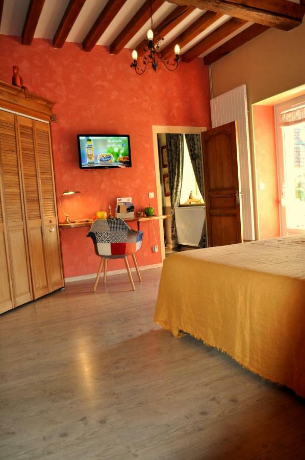B&B Le Bourg D'Aunou, Petit Dejeuner Compris Eksteriør bilde